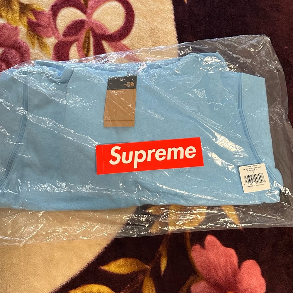 Supreme/The North Face Convertible Hooded Sweatshirt